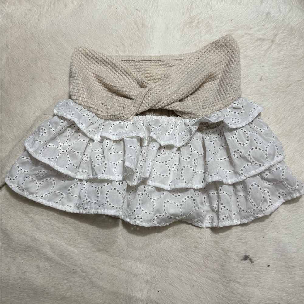 Elegant Cream and White Ruffled Skirt